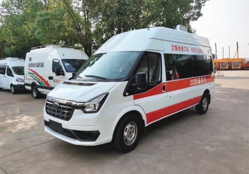 江鈴全順移動(dòng)口腔服務(wù)車(chē)