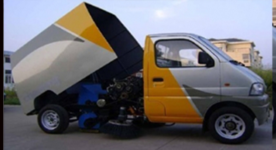 長(zhǎng)安單發(fā)汽油掃路車(chē)